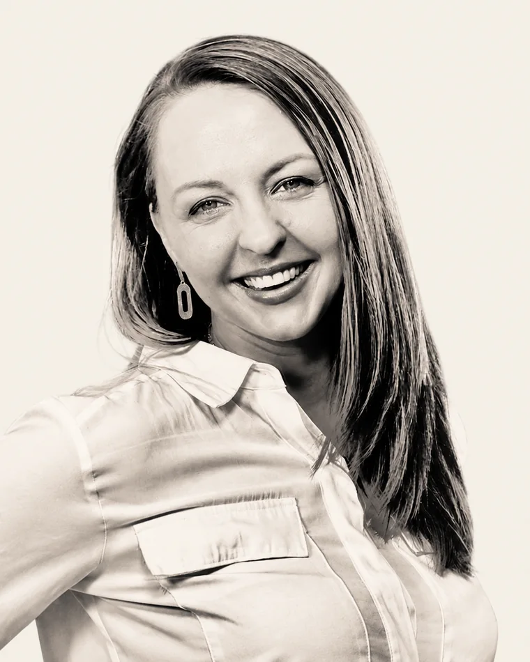Portrait of Alicia Guerrero, the writer and researcher behind Human Context.
